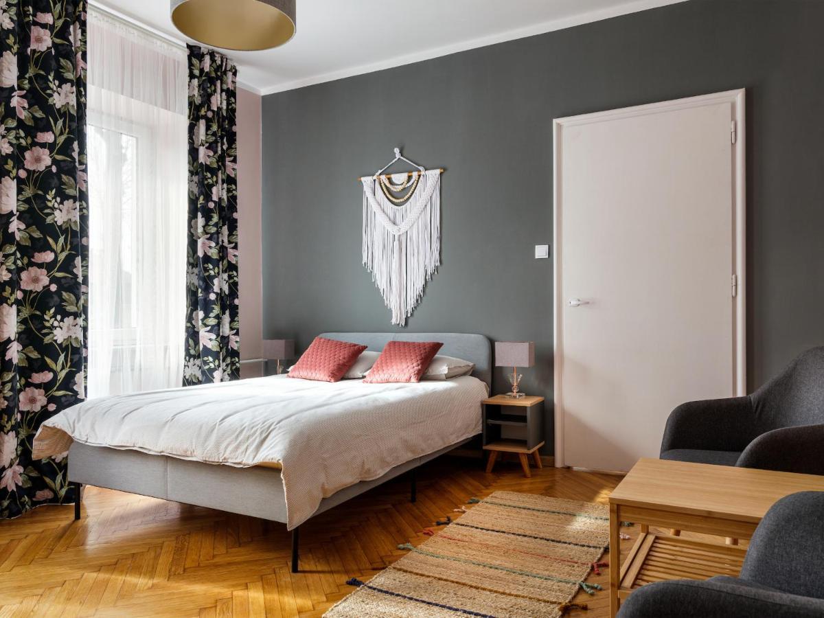 Apartament Zakatek Z Dwiema Sypialniami Μπιέλσκο-Μπιάλα Εξωτερικό φωτογραφία